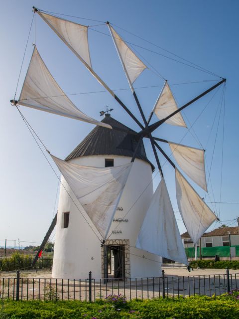 La Comunidad aporta 120.000 euros para restaurar la Noria de Miguelico Núñez, en Blanca