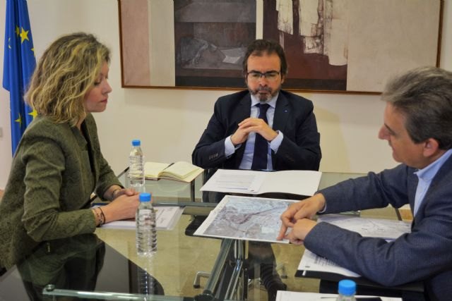 La Comunidad licitará antes del verano las obras para renovar la carretera de acceso a Blanca desde la autovía