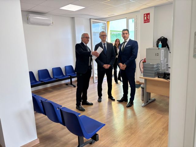 Salud renueva el consultorio de Blanca y lo dota de instalaciones más accesibles