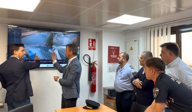 La Comunidad mejora la seguridad en Blanca con nuevos medios para la Policía Local