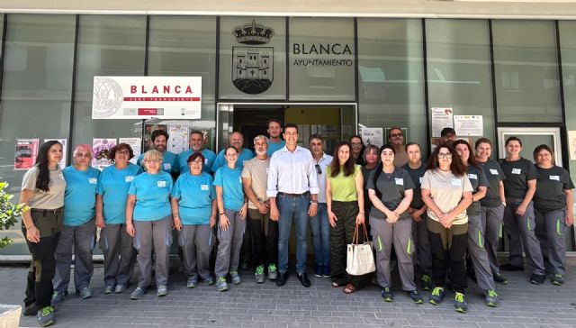 El programa 'Blanca Emplea' formará a 20 alumnos en jardinería, zonas verdes y construcción