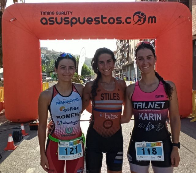 Elena Burruezo y Sergio Fernández, ganadores del XXI Triatlón Villa de Blanca