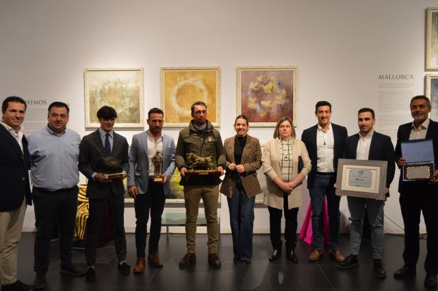 El Ayuntamiento de Blanca entrega los premios de la Feria Taurina en honor a San Roque